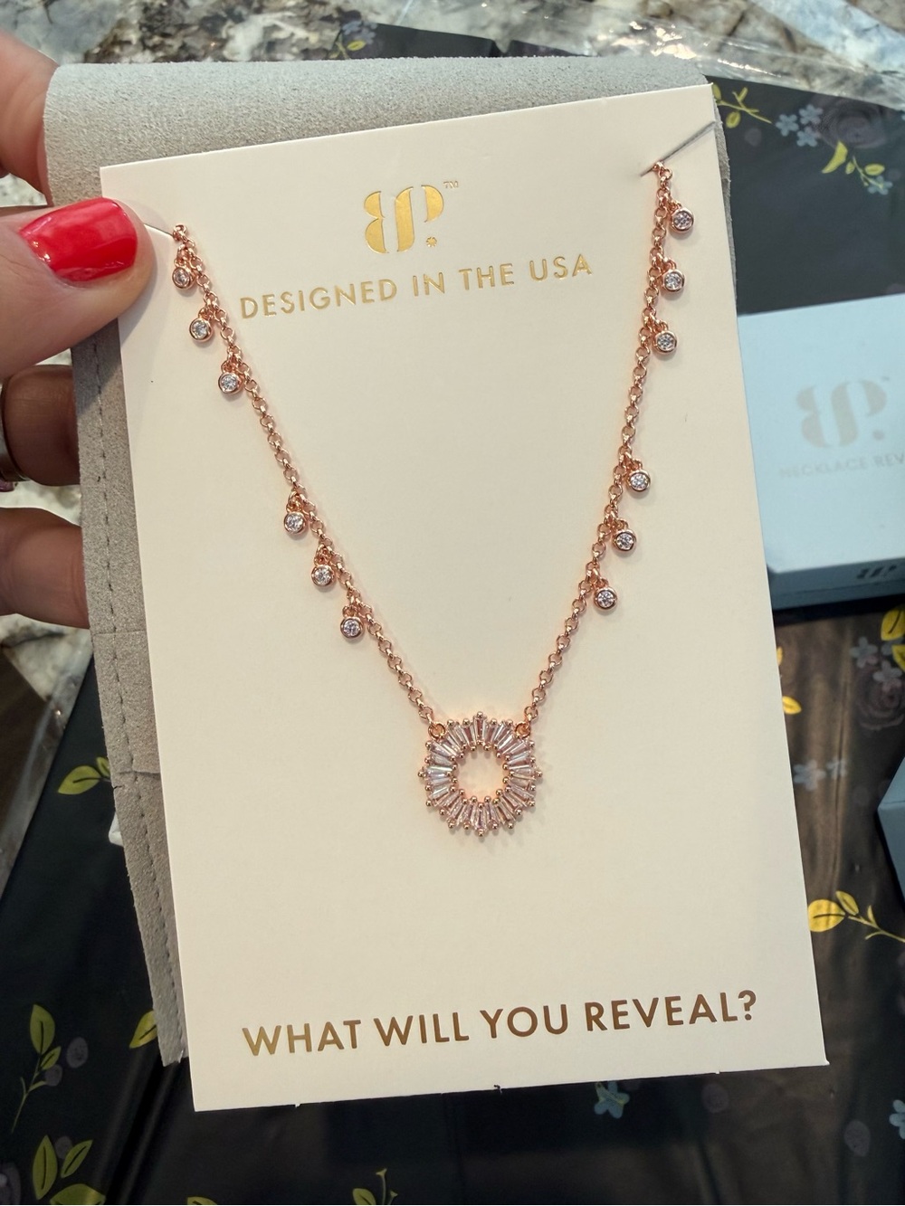 BP Lumina necklace - rose gold plating